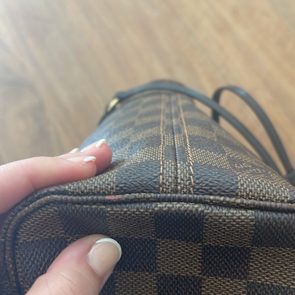 Authentic Louis Vuitton Neverfull PM - Picture 11 of 16